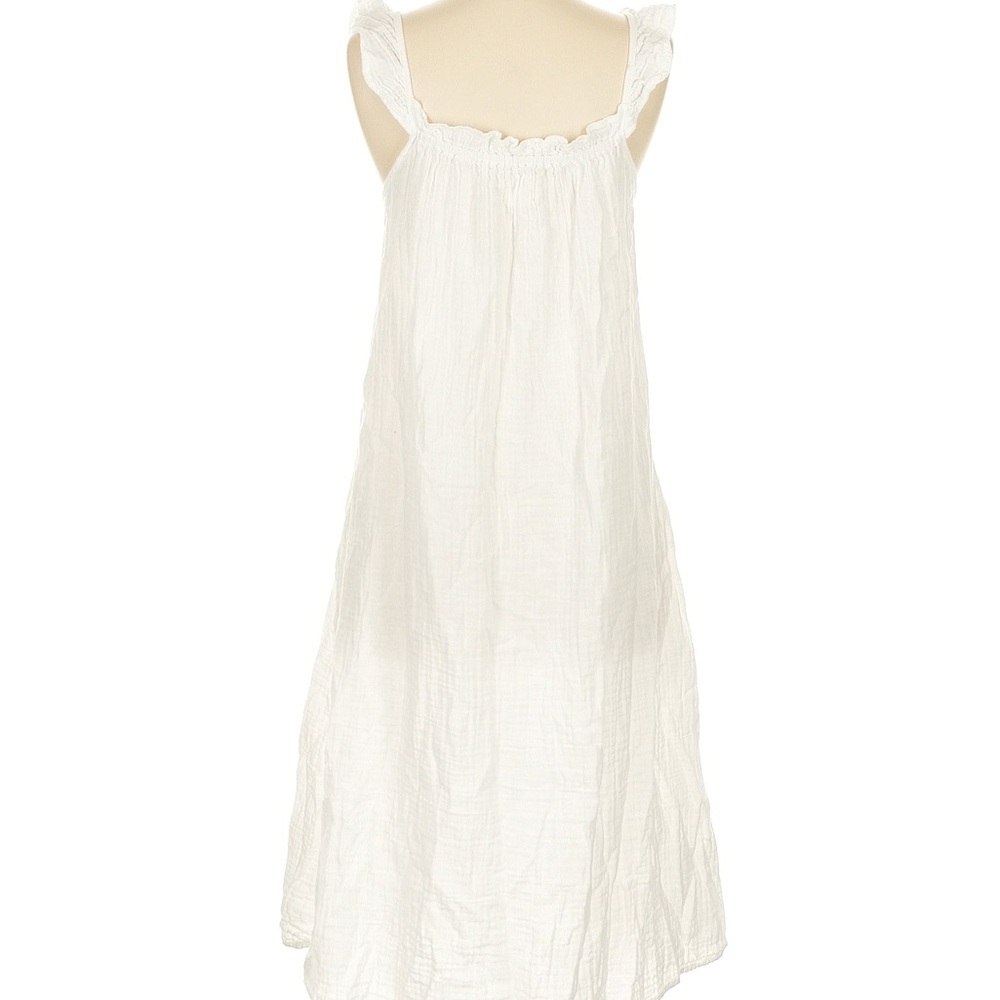 Elegant White Midi Dress